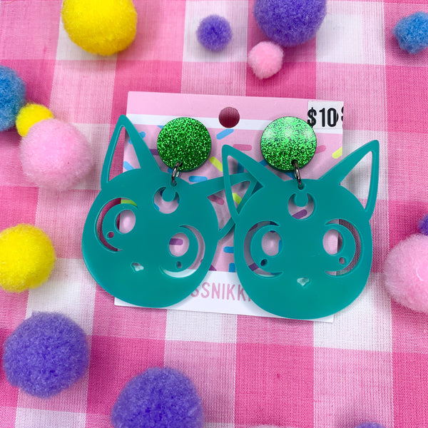 sailor moon kitty earrings