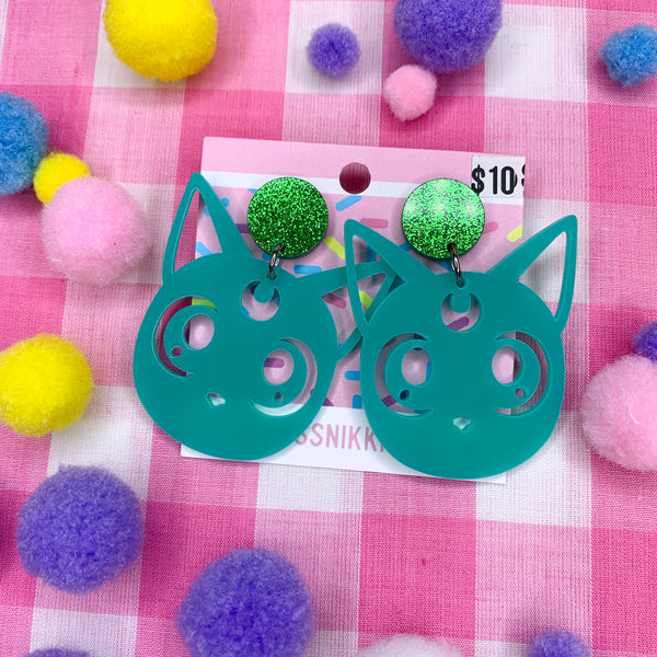 sailor moon kitty earrings