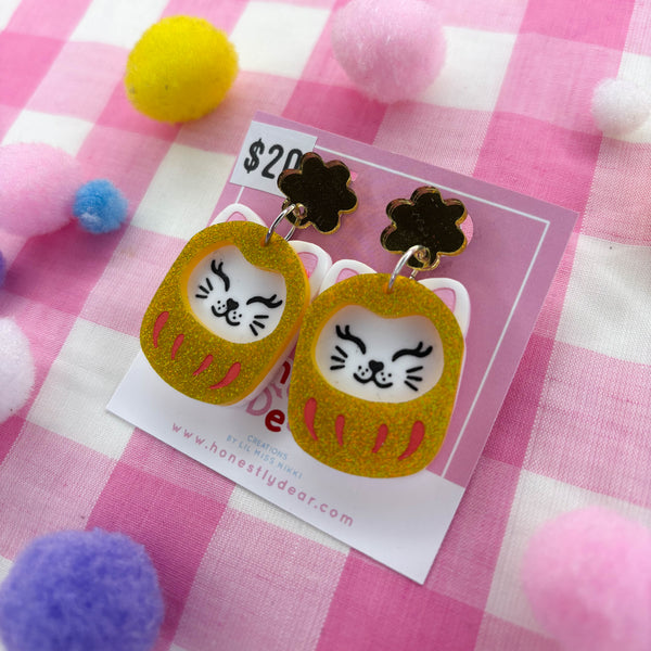 Kitty daruma doll - earring